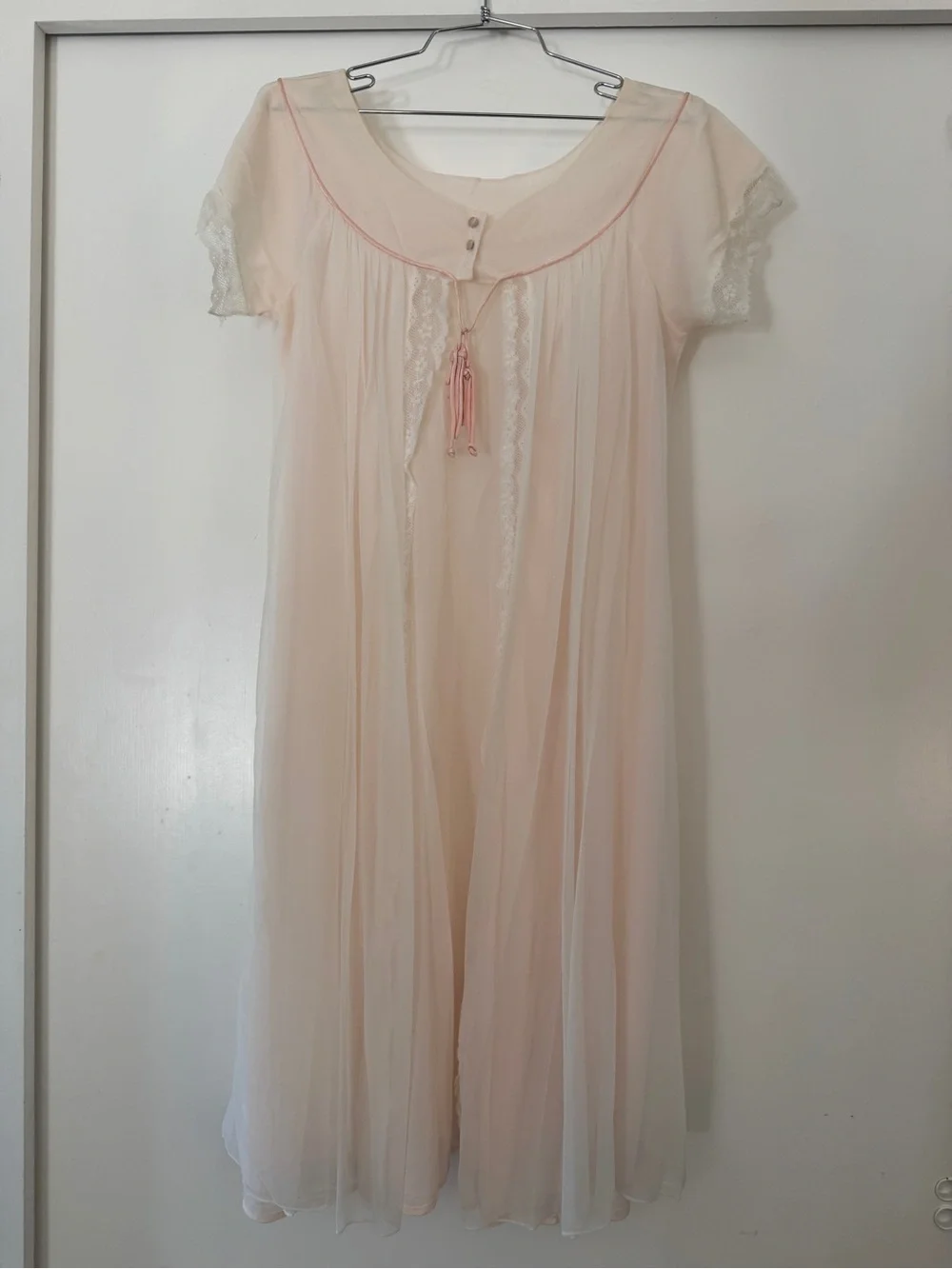 Vintage 70s Tempo Nylon Sheer Bed Coat Robe Pink Lace Trim Lingerie Small
